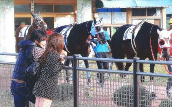 競馬場デート