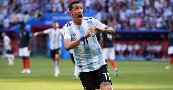 サッカー