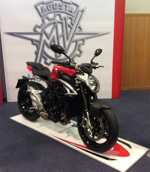 MVアグスタ 新型ブルターレ800 4月発売