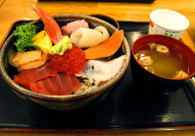 越後川口サービスエリアの海鮮丼