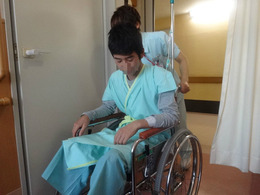 大腸内視鏡検査へ