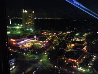 アメリカンビレッジ観覧車夜景