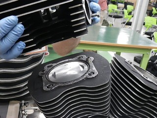 �ϡ��졼�Υ��������إå�ʬ��