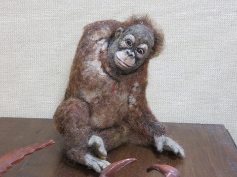 オランウータン(子供) : 羊毛の苑～生き物羊毛フェルト～