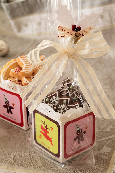 2ornament-sables