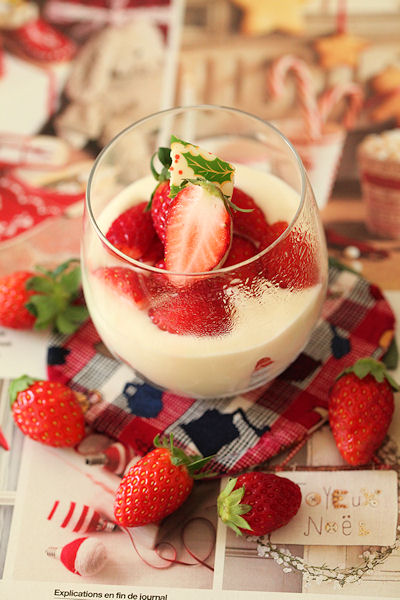 strawberry-choco-yorgurt-mousse8.jpg
