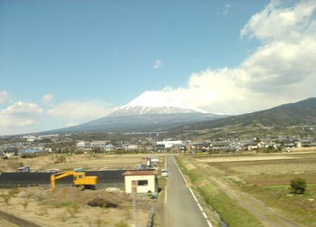 子鉄の部屋：“のぞみ”から富士山を撮影