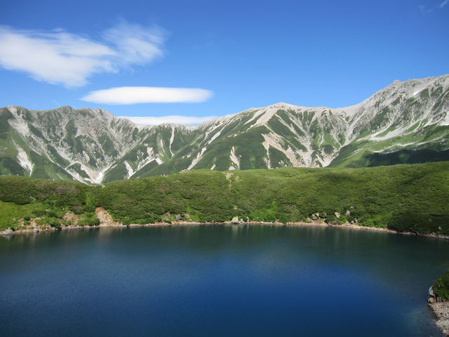 35457454_2849708094.jpg