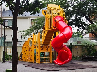 6669941_2095444070_123large.jpg