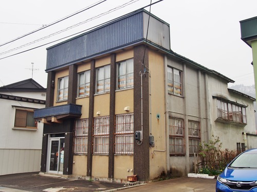 P4243337