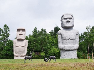 6669941_2168700374_19large.jpg