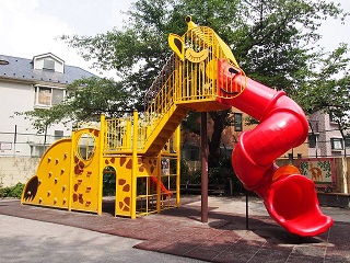 6669941_2095444064_106large.jpg