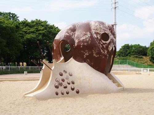 6669941_2239410069_96large