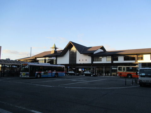02鎌倉駅2
