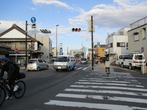 167照ヶ崎海岸入口交差点