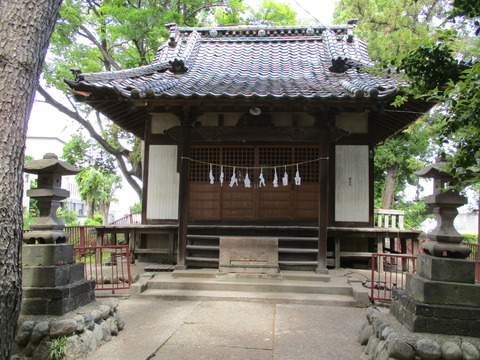 156拝殿1