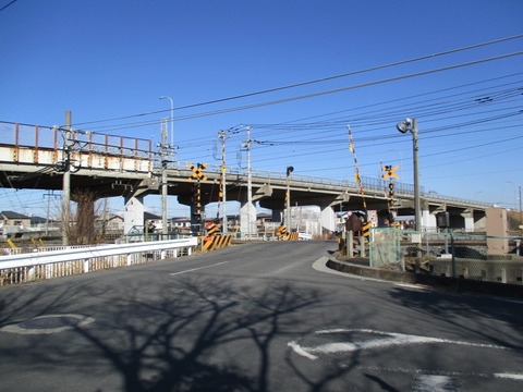 136東武日光線踏切