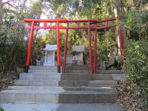 241境内社1