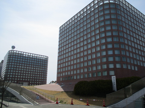 65福生市役所1