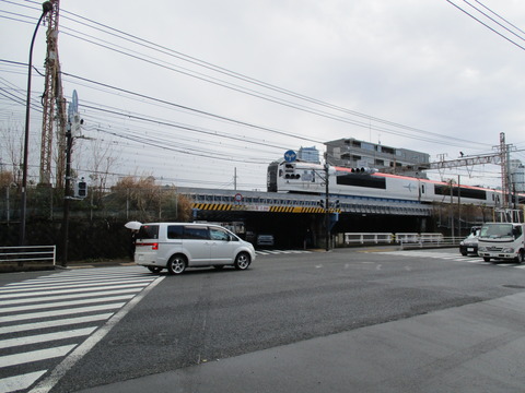 173-4二ッ谷交差点