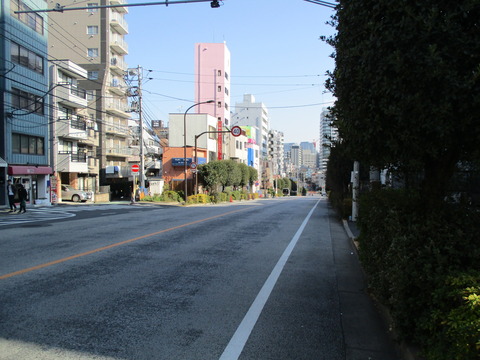 82大久保通り