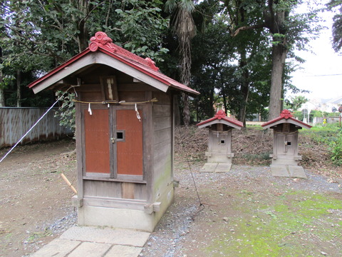 96稲荷大明神・諏訪大神・榛名神社