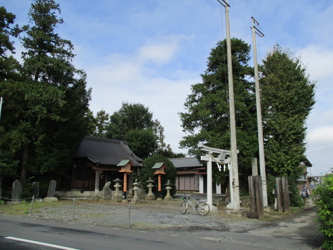 10手前に野牛久伊豆神社