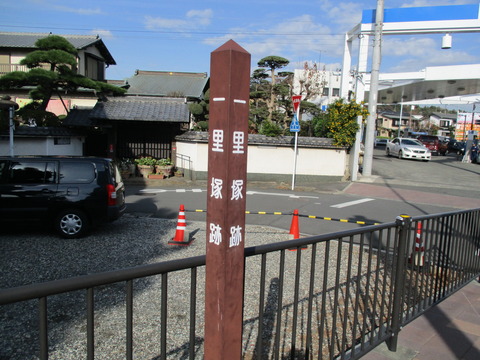 182一里塚跡3
