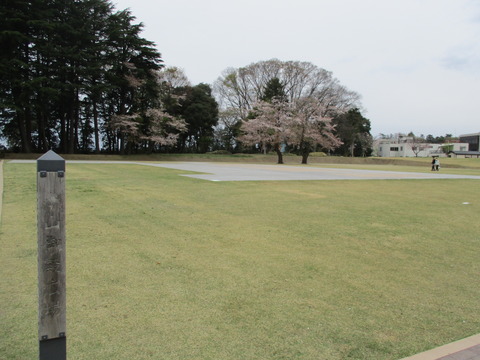 235小山御殿広場5