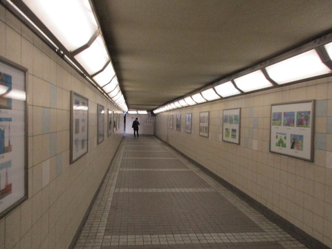 55地下横断歩道2