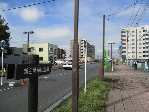 02駅前通り
