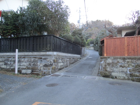 24細い道