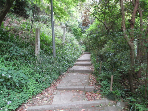 13登山口2