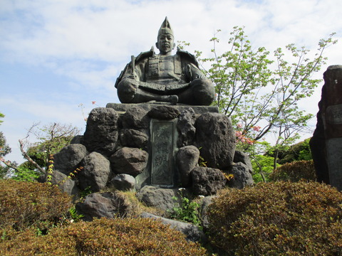 77源頼朝像3