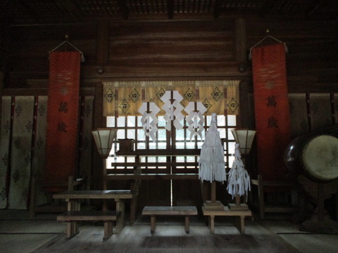 199拝殿4