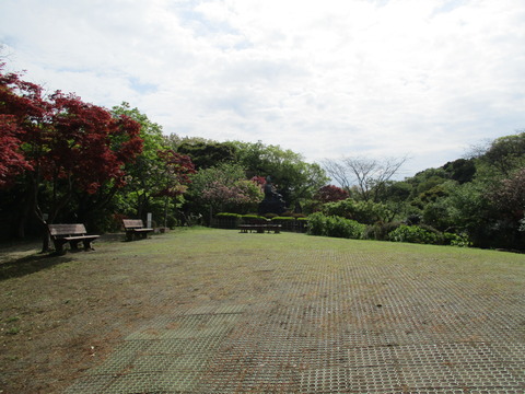 75源頼朝像1