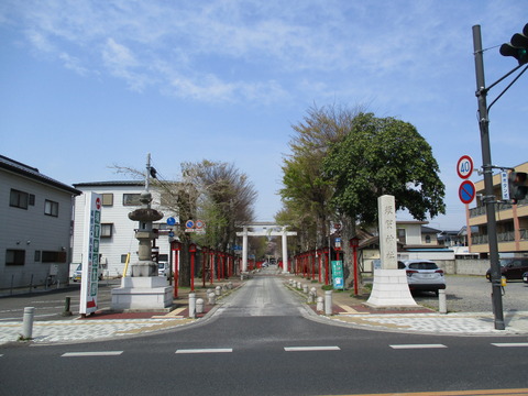 25須賀神社参道1