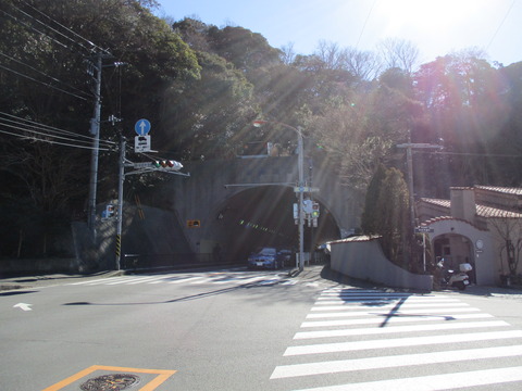 219葉山隧道