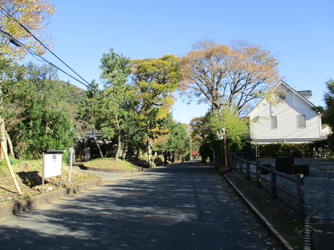 15トンネルの先