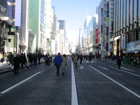 27銀座中央通り