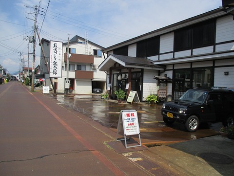 162塩沢つむぎ記念館1