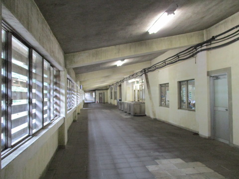 18土合駅17