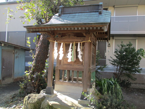 28三峯神社2