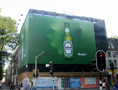 heineken-hand-billboard