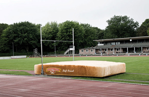 large-scale-objects-soft-bread