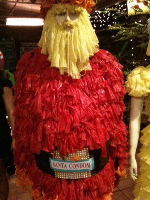 condom-santa6