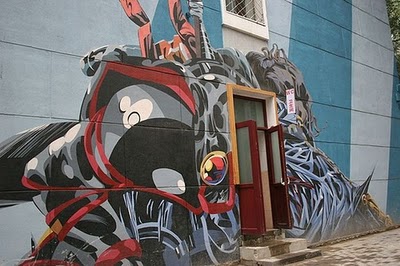 bathroom_graffiti_21