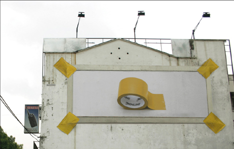 penline-tape-billboard