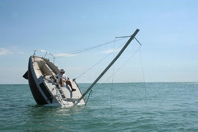 【悲報】 海自の救難飛行艇、辛坊さんら救助できず  