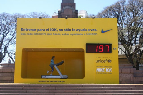 nike-treadmill-billboard